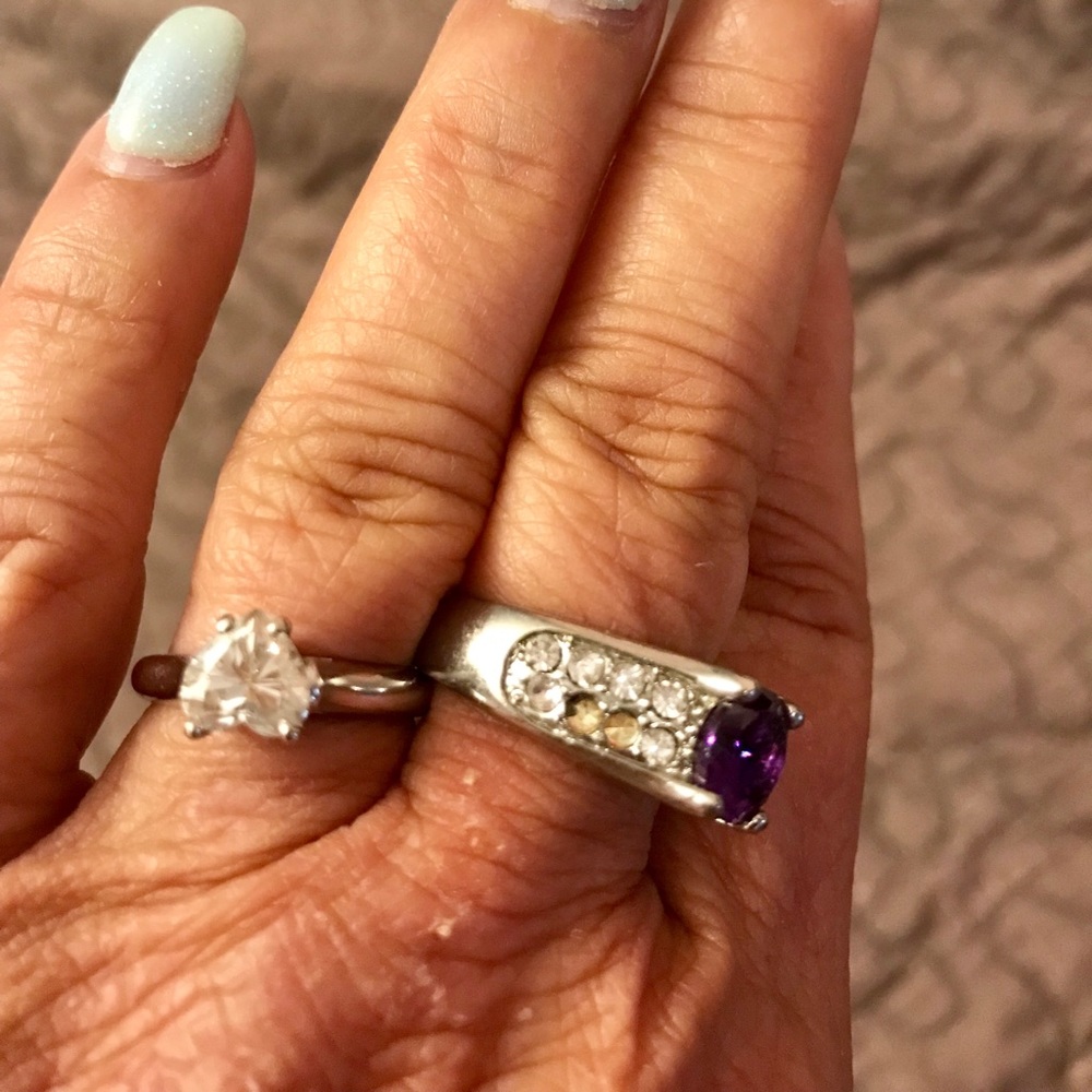 Ring - Picture 7 of 8